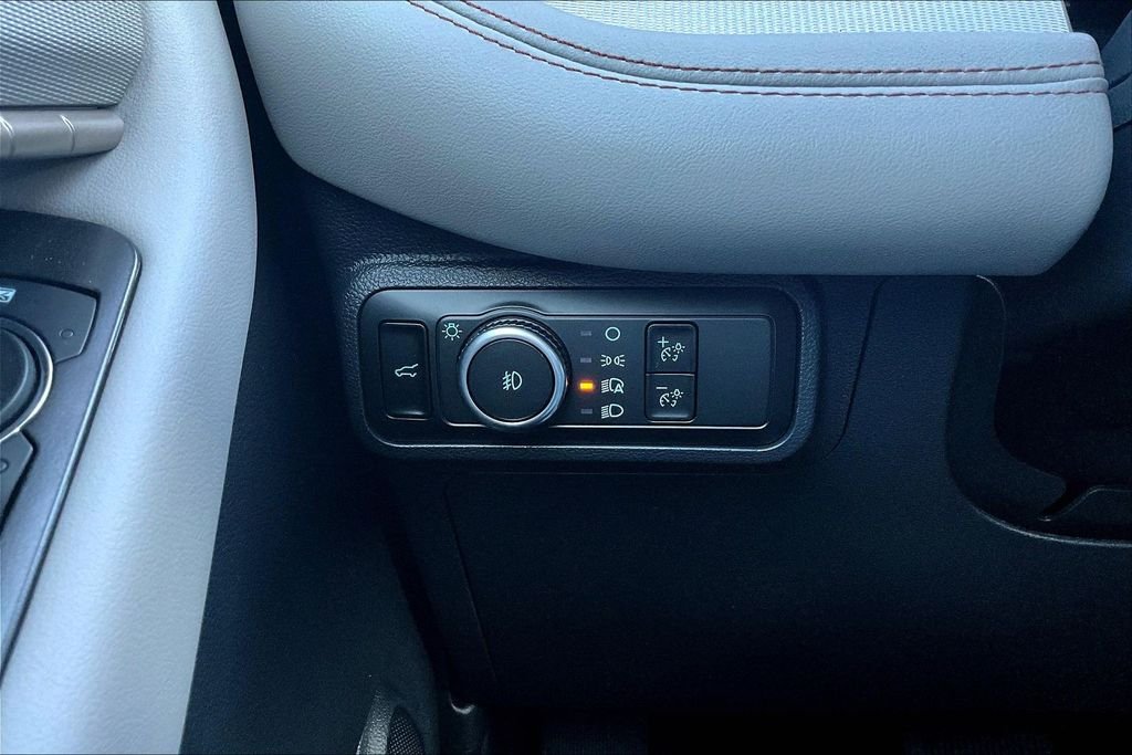 2026 Ford Explorer Active - Photo 38
