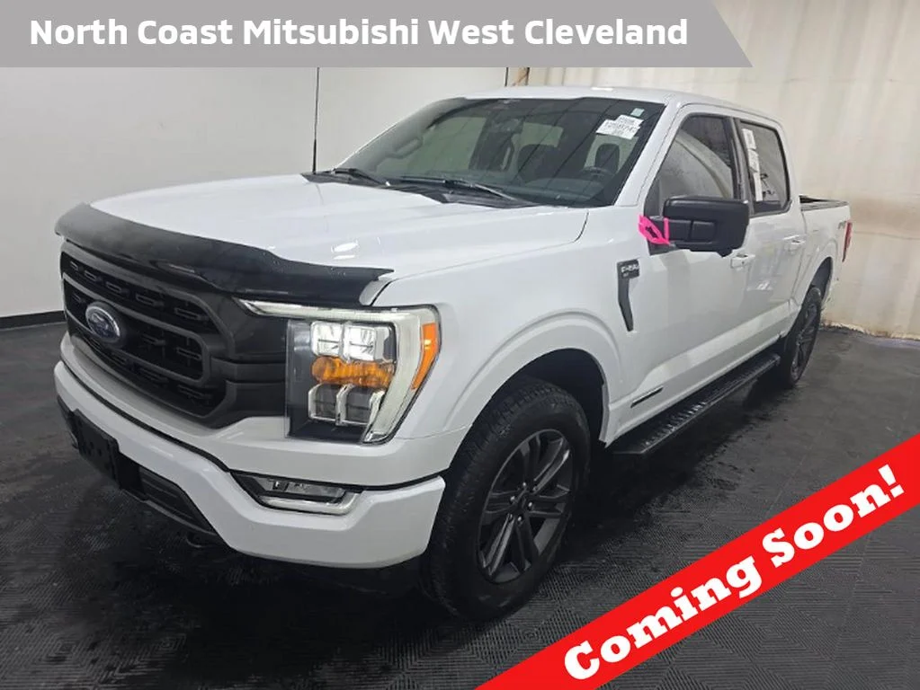 Used 2023 White Ford XLT image 1