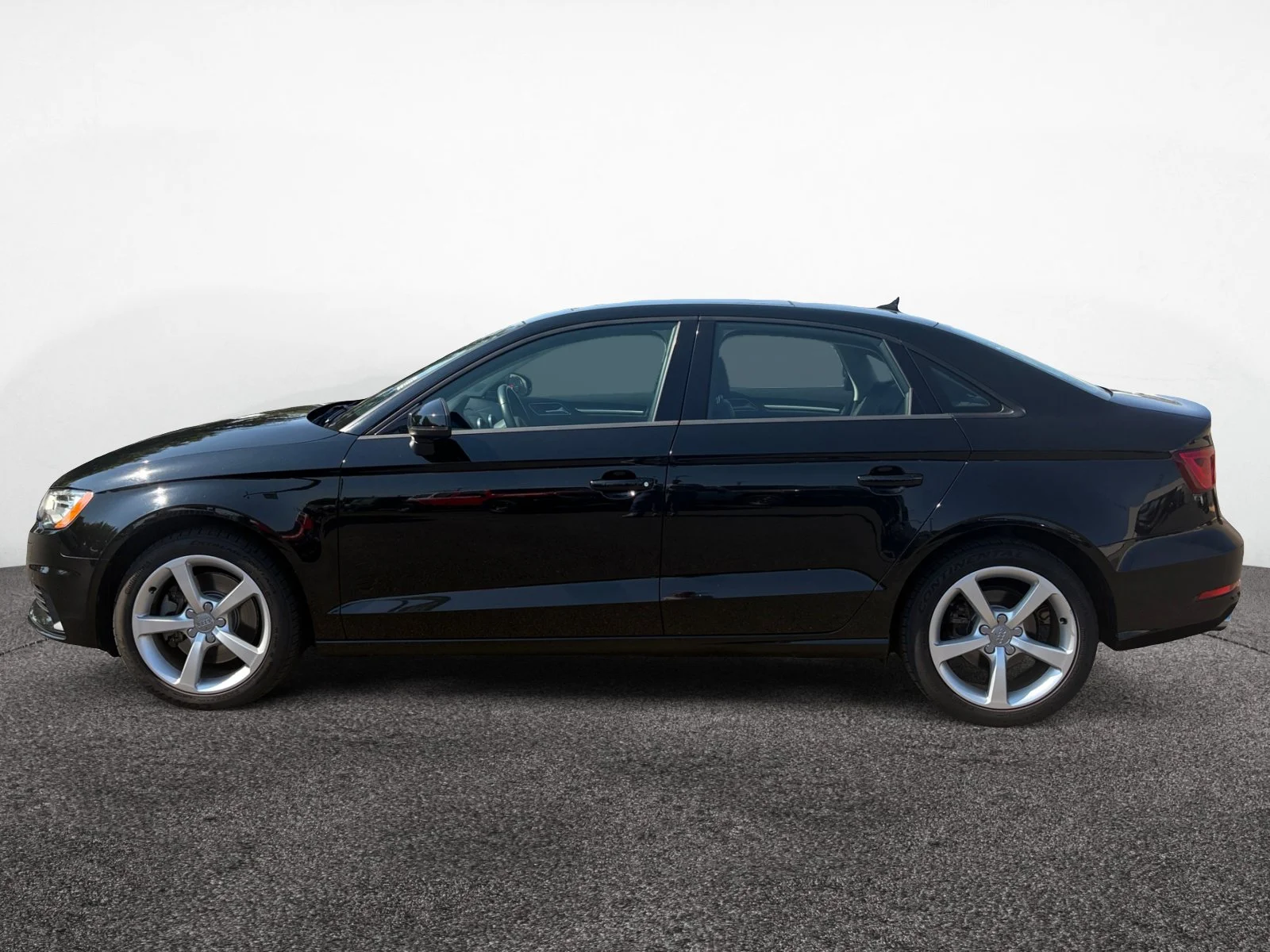 Used 2016 Audi A3 Sedan Premium with VIN WAUA7GFF8G1056550 for sale in McMinnville, OR