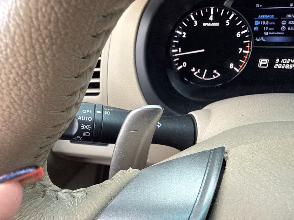 Used 2015 Brown Nissan 3.5 SL image 21