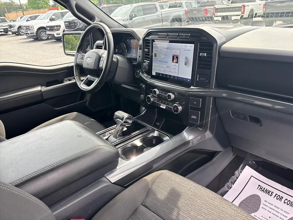 Used 2023 Silver Ford XLT image 13