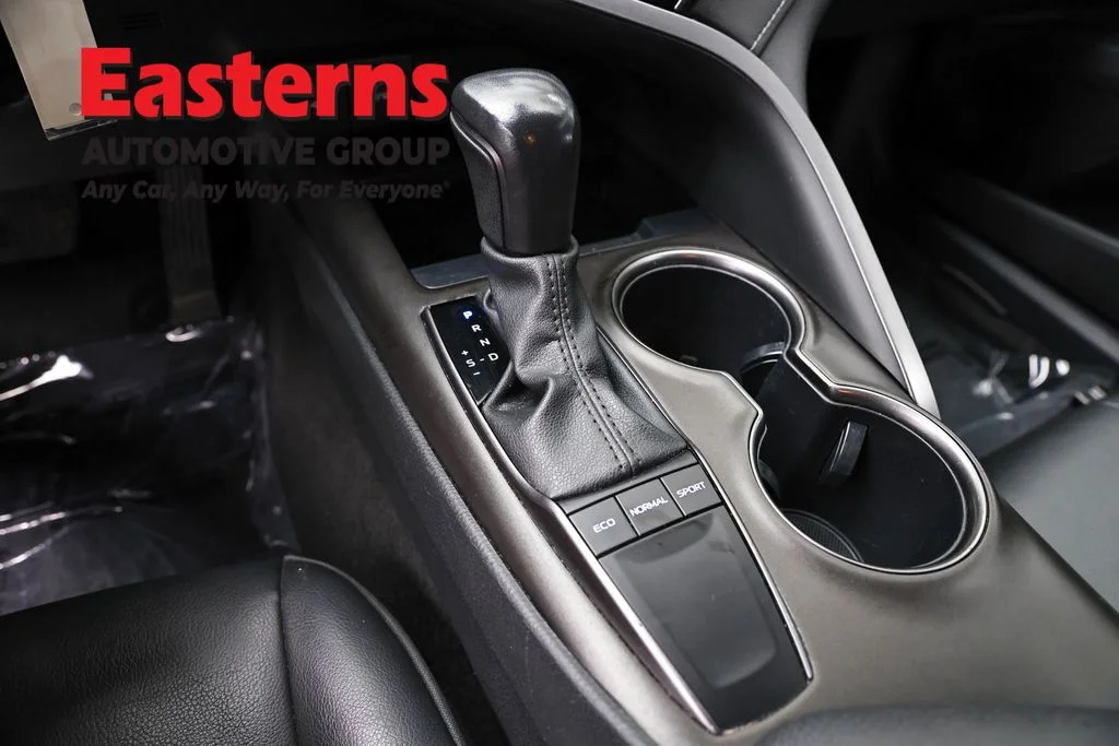 Used 2023 Silver Toyota SE image 12