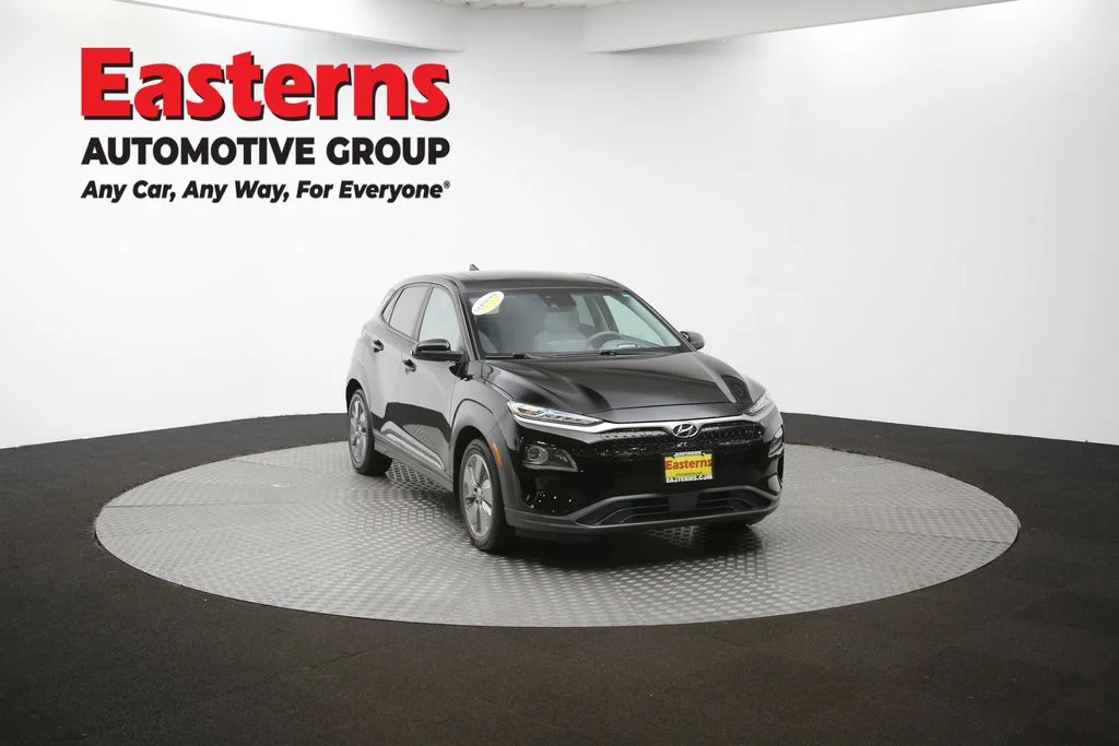 Used 2021 Black Hyundai Ultimate image 49