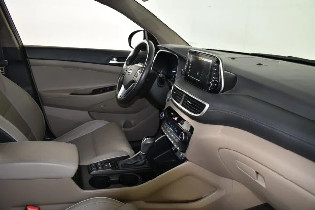 Used 2020 Black Hyundai Ultimate image 37