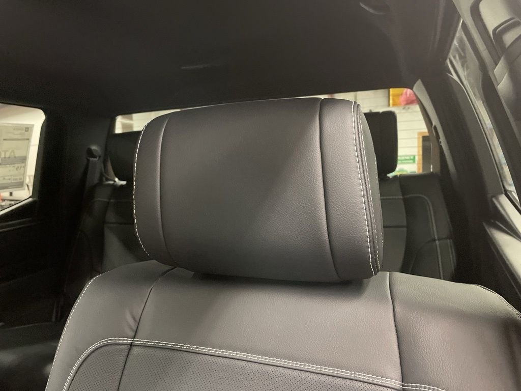 2026 Toyota Tundra SR5 - Photo 12