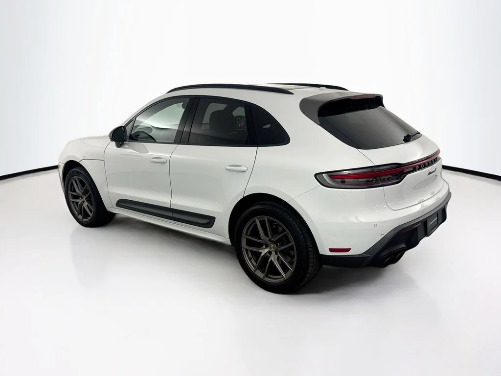 Used 2023 White Porsche T image 7