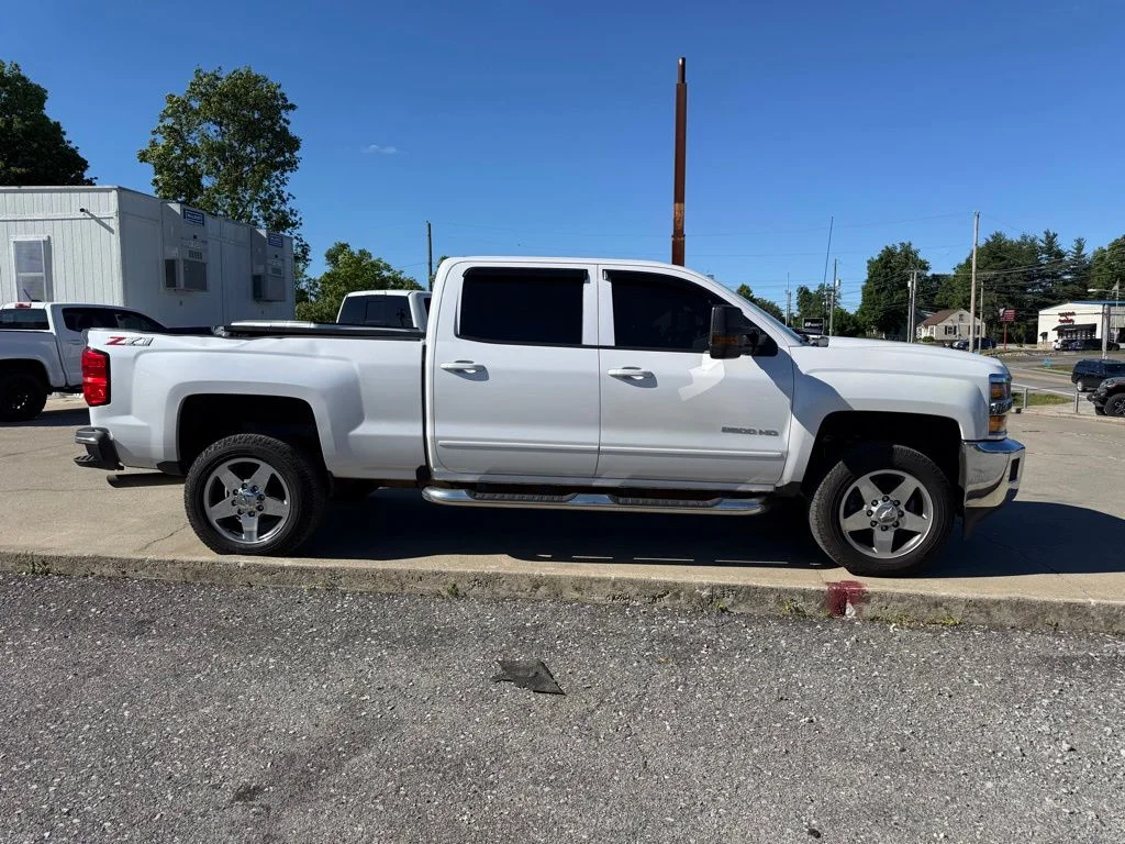 Used 2019 Beige Chevrolet LT image 5