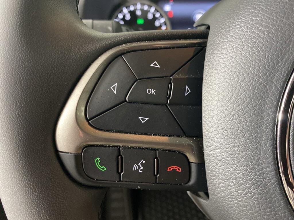 Used 2022 Graphite Gray Jeep Latitude image 14