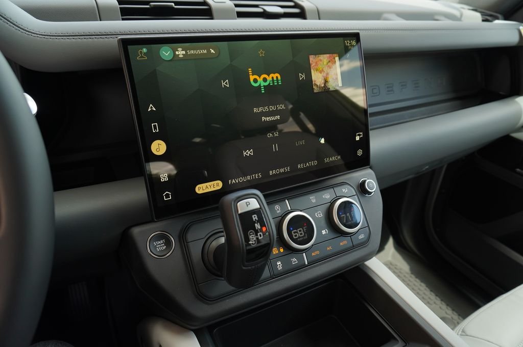 Used 2026 Gray Land Rover X-Dynamic SE image 20