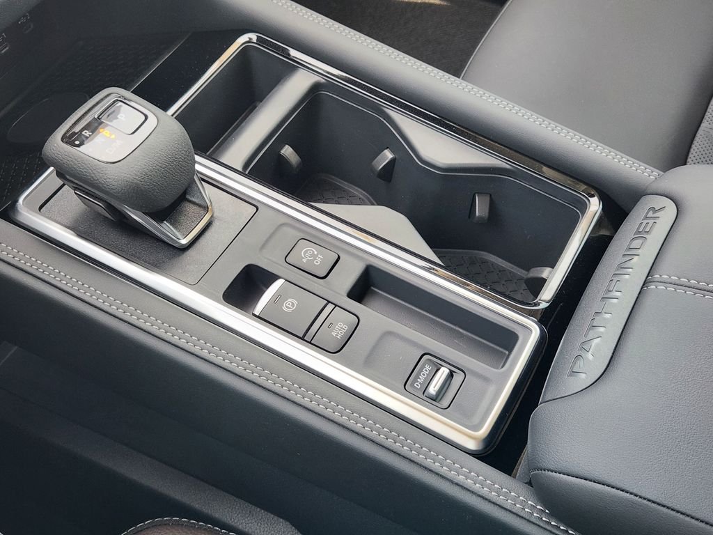 New 2026 Super Black Nissan Platinum image 20