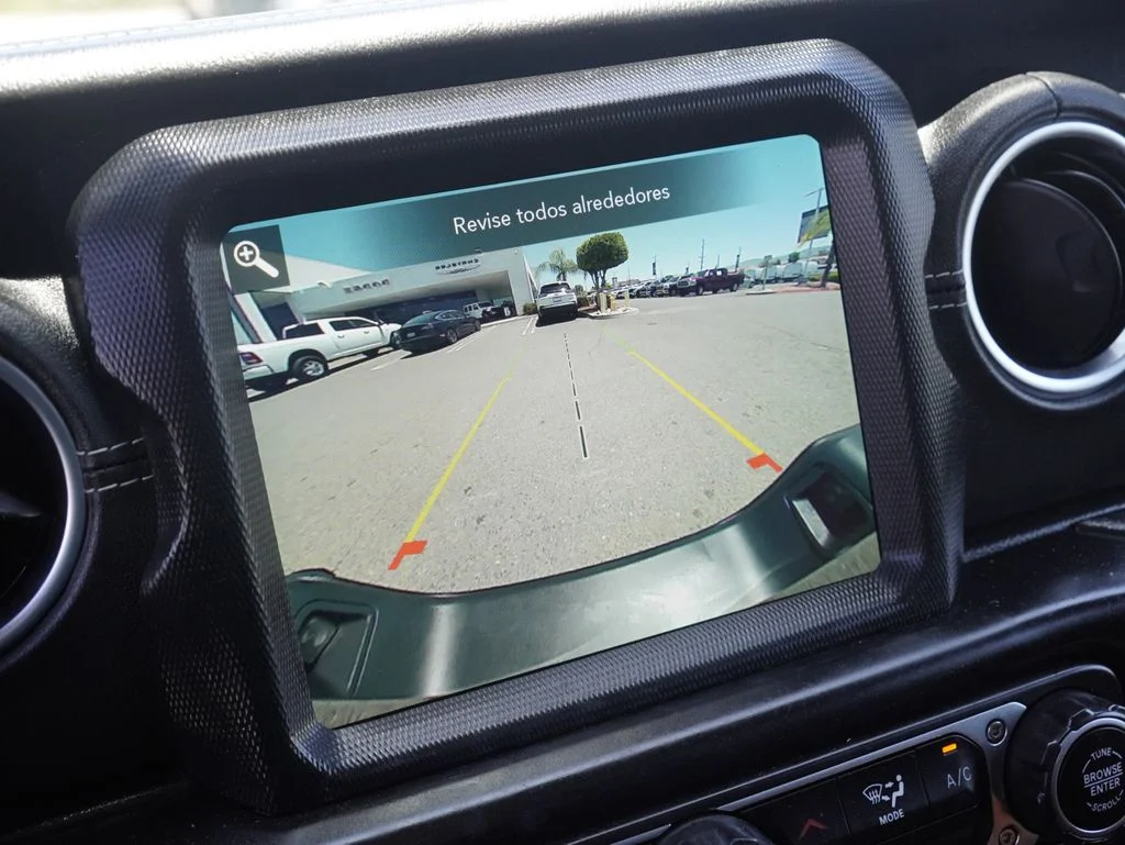 Certified Used 2021 Black Jeep Overland image 17
