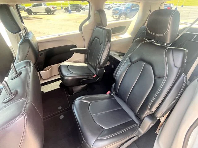 Used 2024 Bright White Clearcoat Chrysler Touring L image 27
