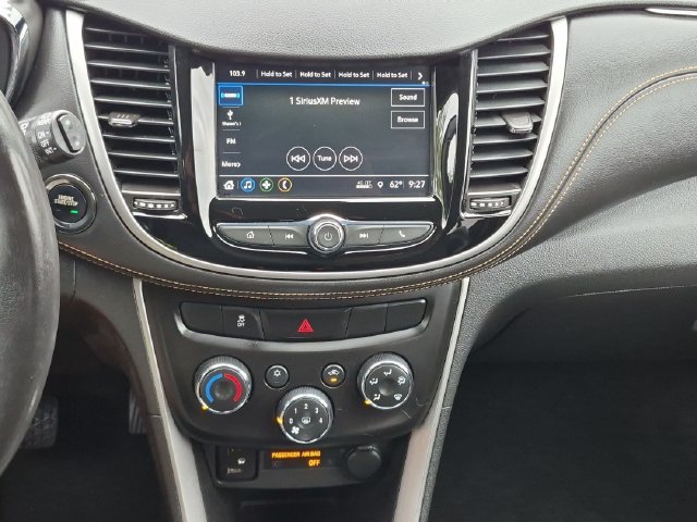 Used 2018 Gray Chevrolet LT image 17