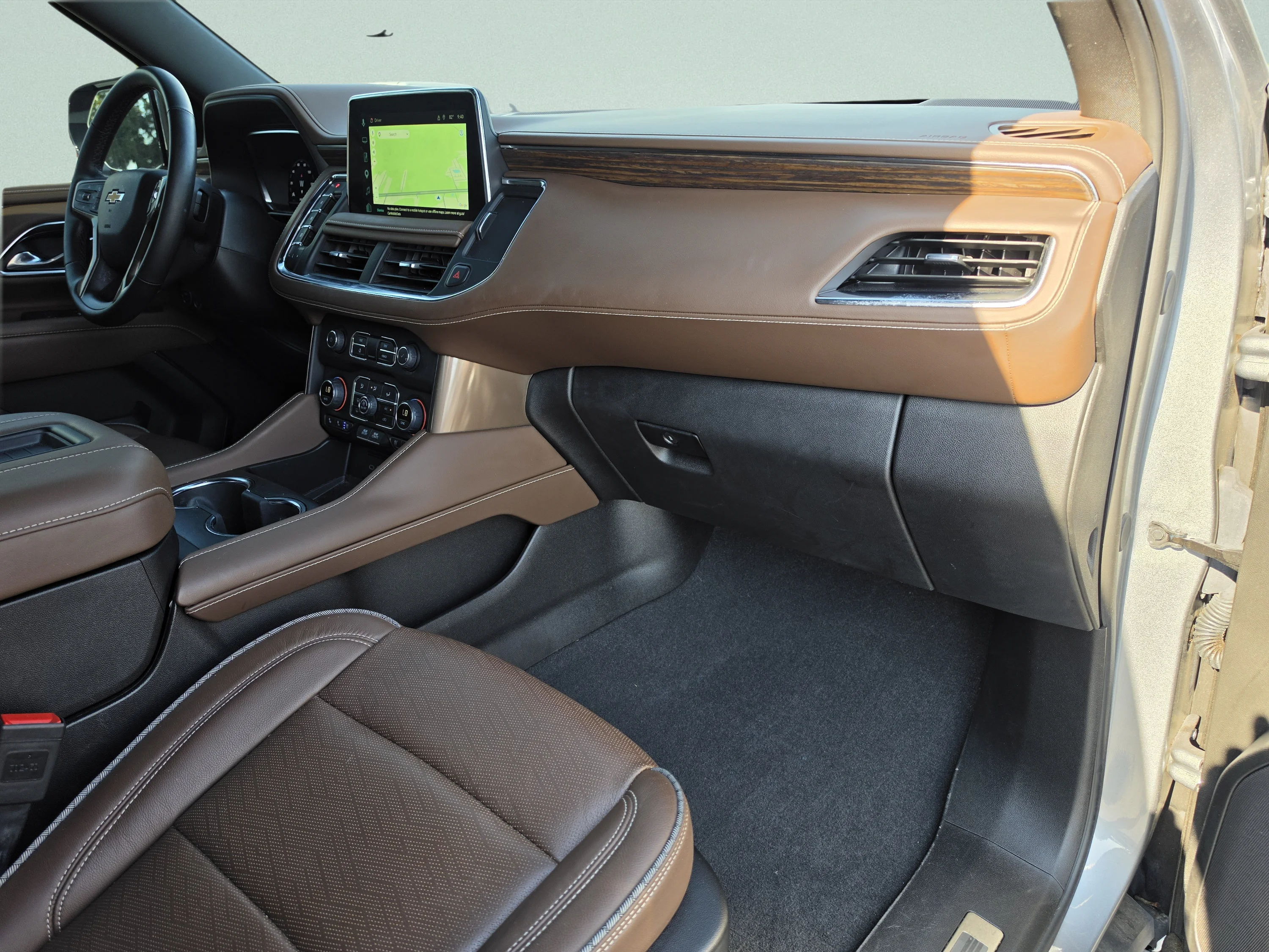 Used 2024 Sterling Gray Metallic Chevrolet High Country image 18