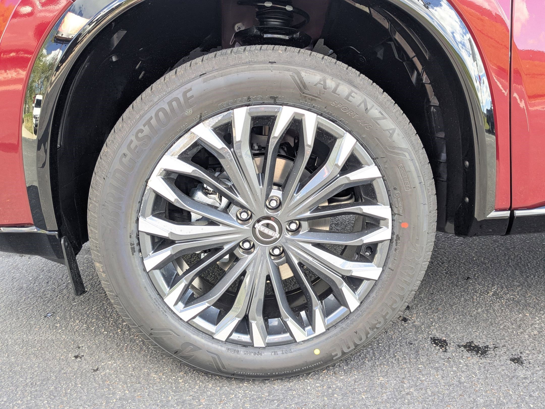 New 2026 Scarlet Ember Tintcoat Nissan Platinum image 17