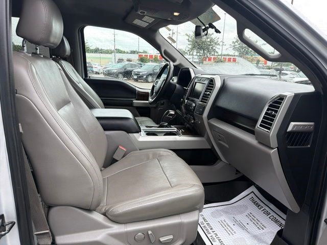 Used 2015 Ingot Silver Metallic Ford Lariat image 20