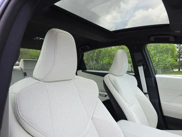 New 2026 Wavelength Lexus PREMIUM PLUS image 18