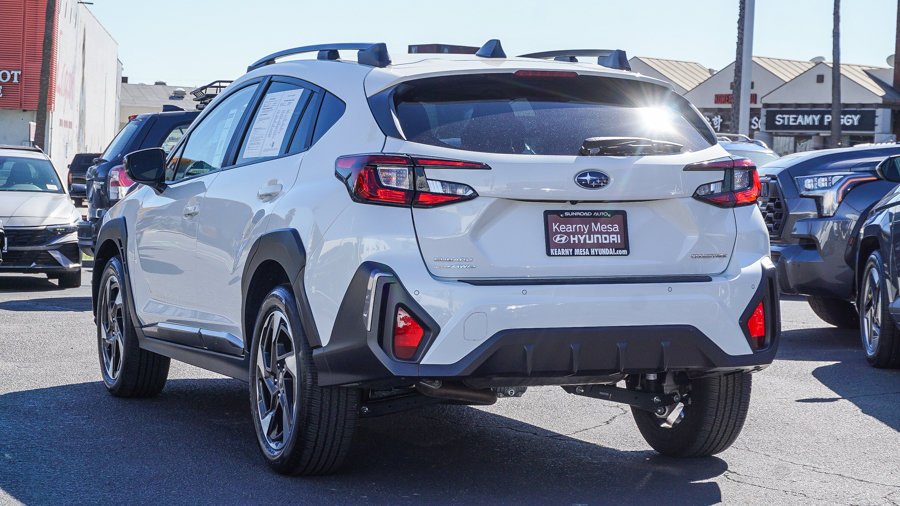 Used 2025 White Subaru Limited image 4