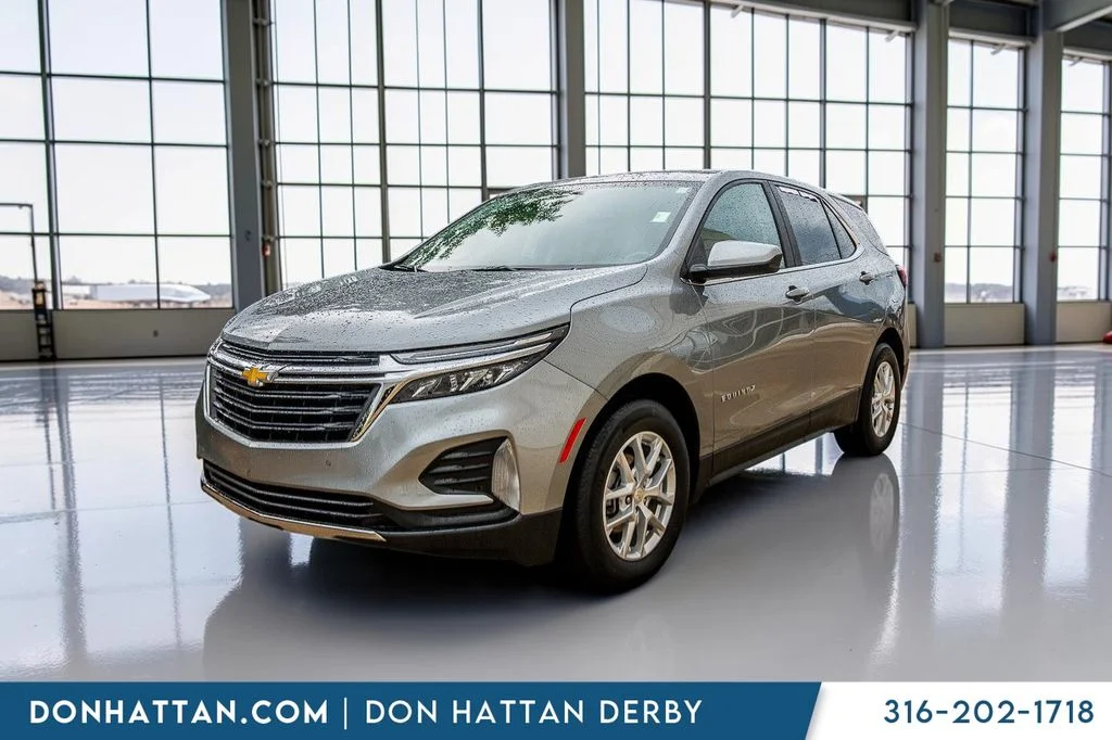 Used 2024 Gray Chevrolet LT image 25