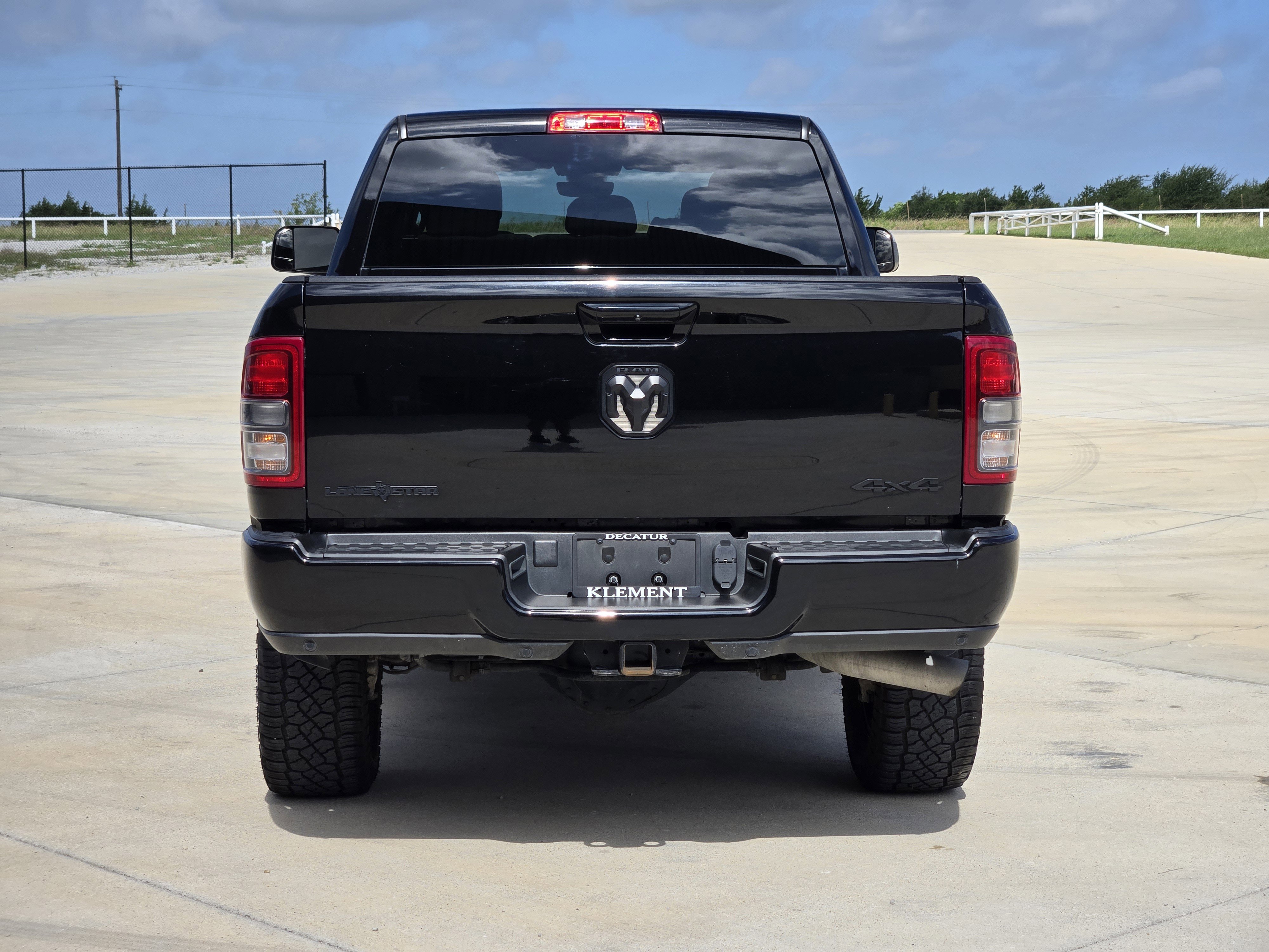 Certified Used 2022 Diamond Black Crystal Pearlcoat Ram Lone Star image 6