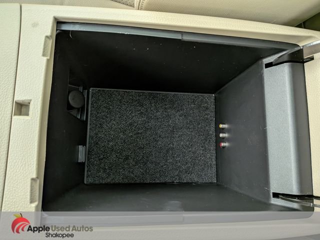 Used 2013 Brown Nissan LE image 32
