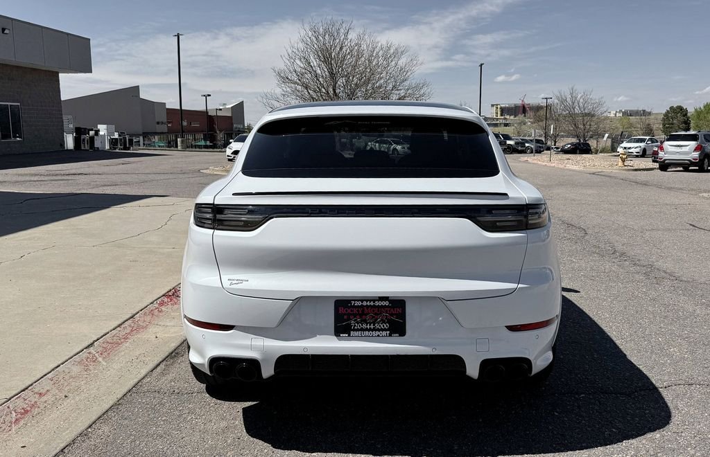 Used 2023 White Porsche Base image 7