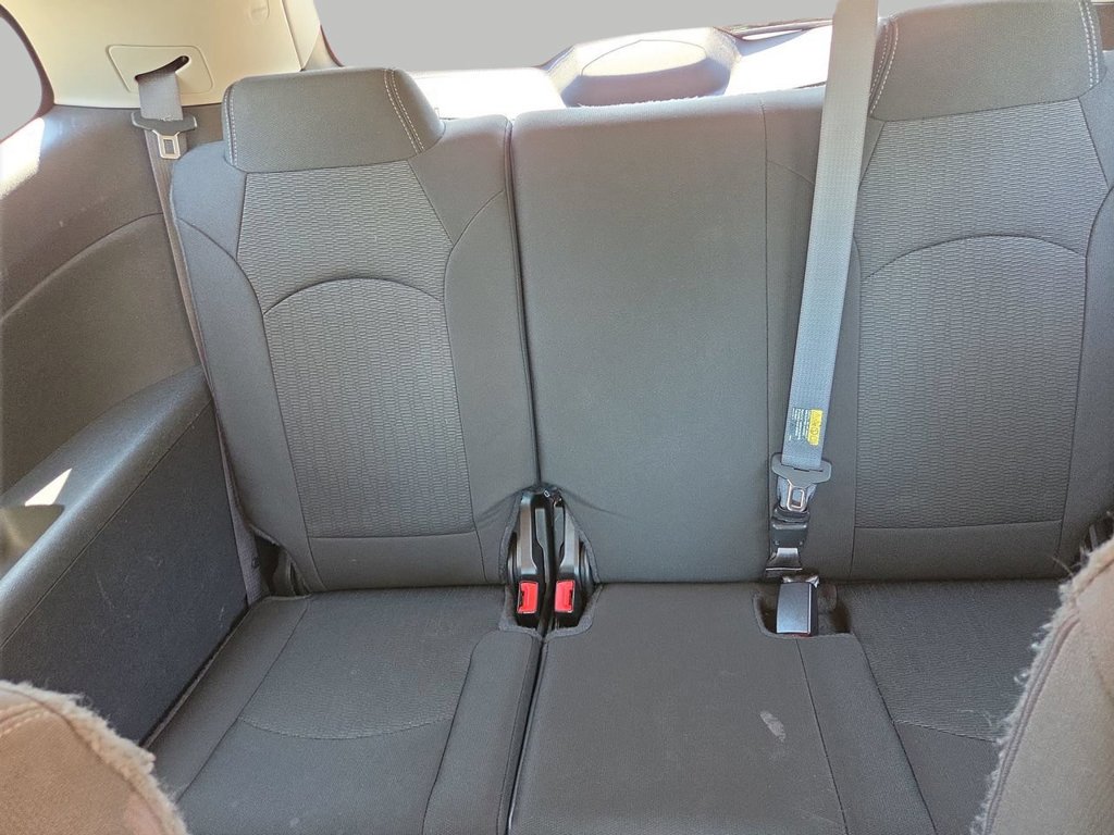 Used 2015 Red Chevrolet LT image 15
