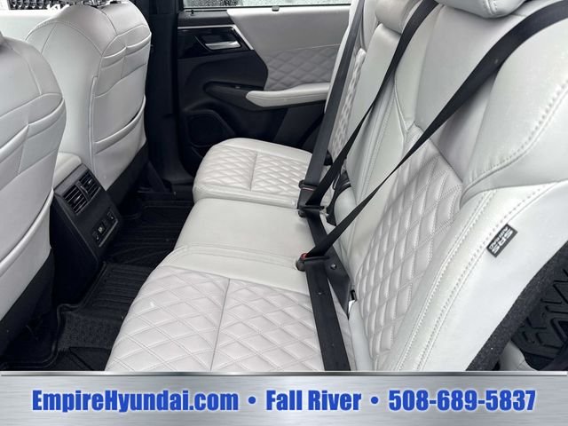 2024 Mitsubishi Outlander SEL - Photo 16