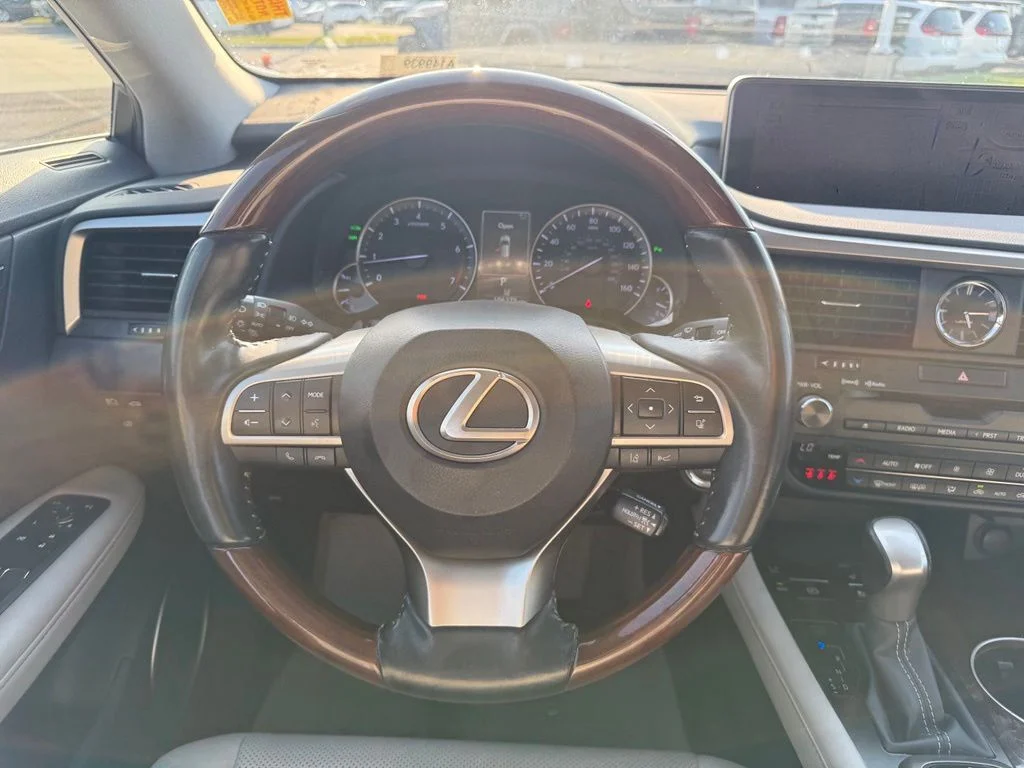 Used 2019 White Lexus 350 image 8