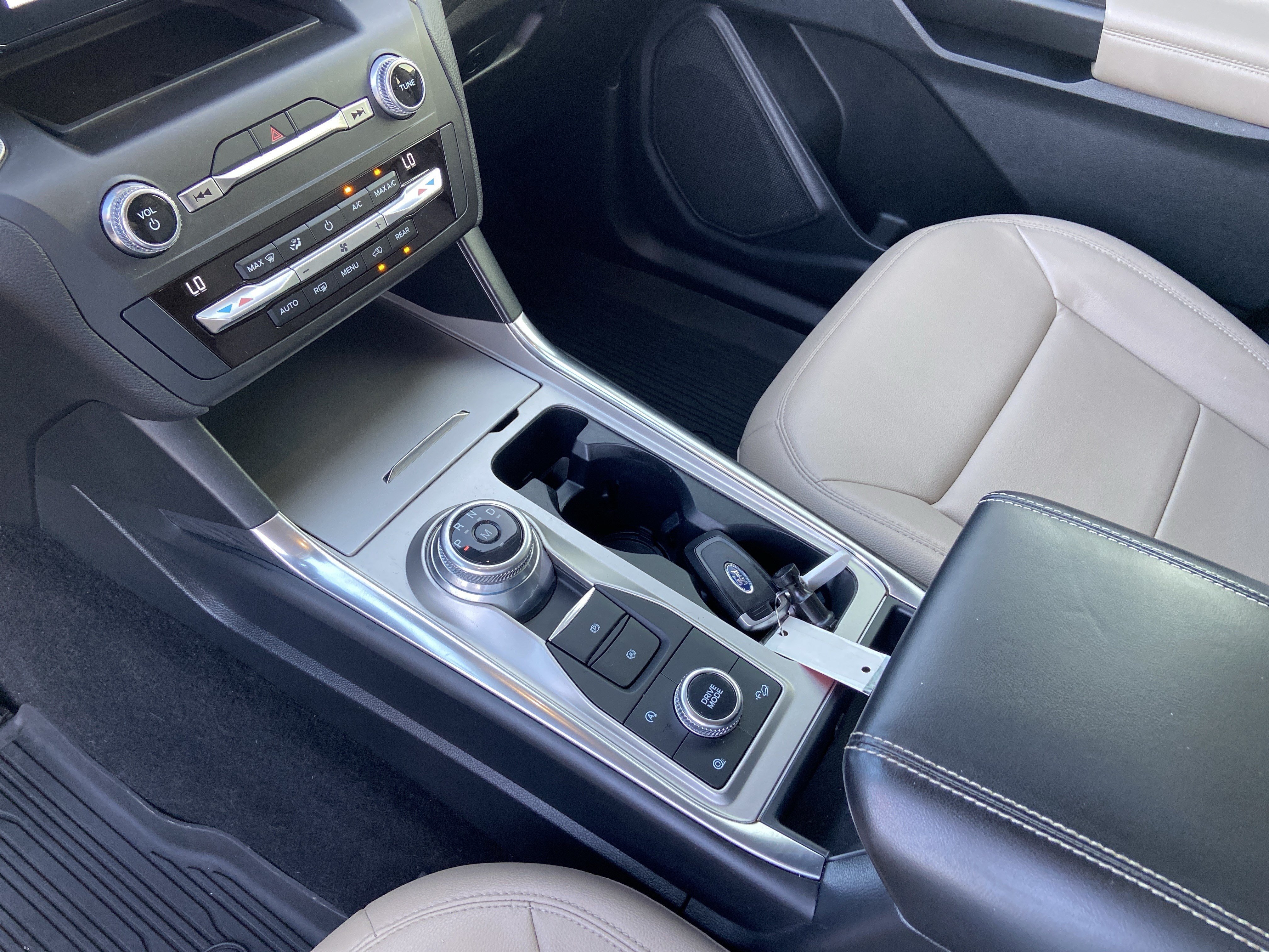 Used 2020 Blue Metallic Ford XLT image 24