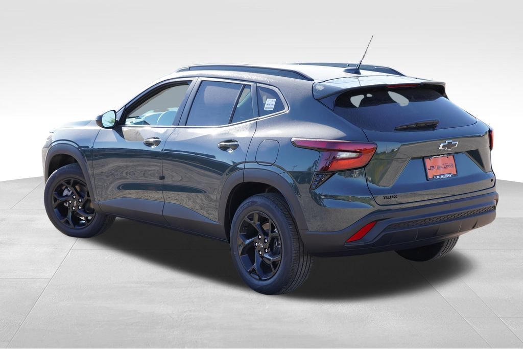 2026 Chevrolet Trax LT - Photo 5