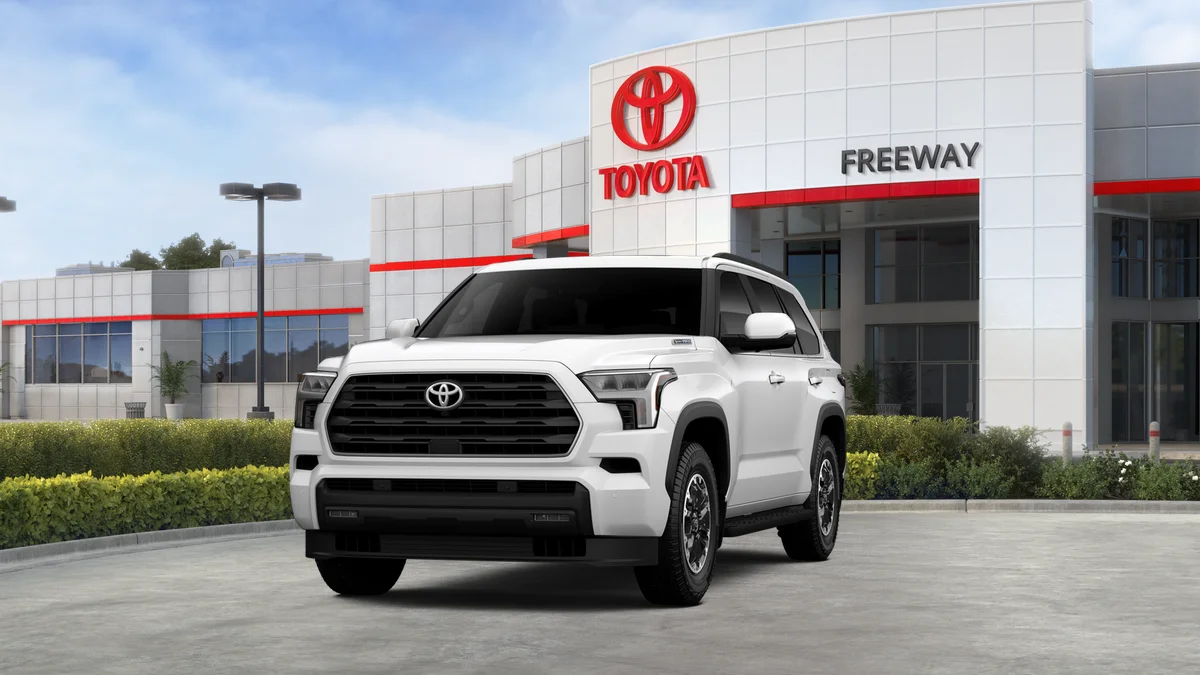 New 2026 Ice Cap Toyota SR5 image 18