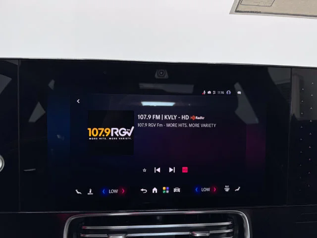 New 2027 Polar White Mercedes-Benz CLA 350 image 28