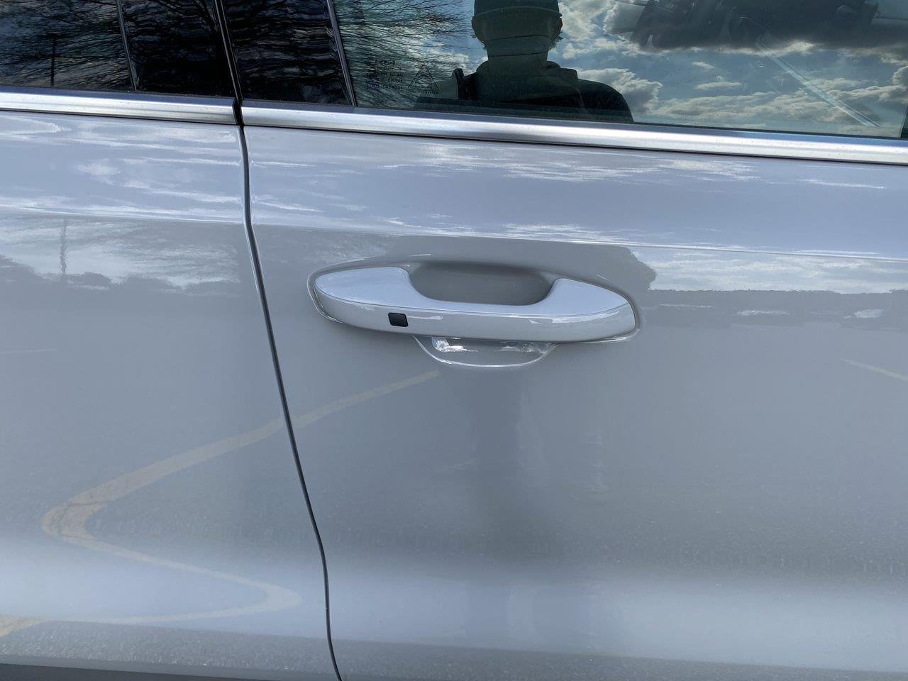 New 2026 Wolf Gray Kia S image 13