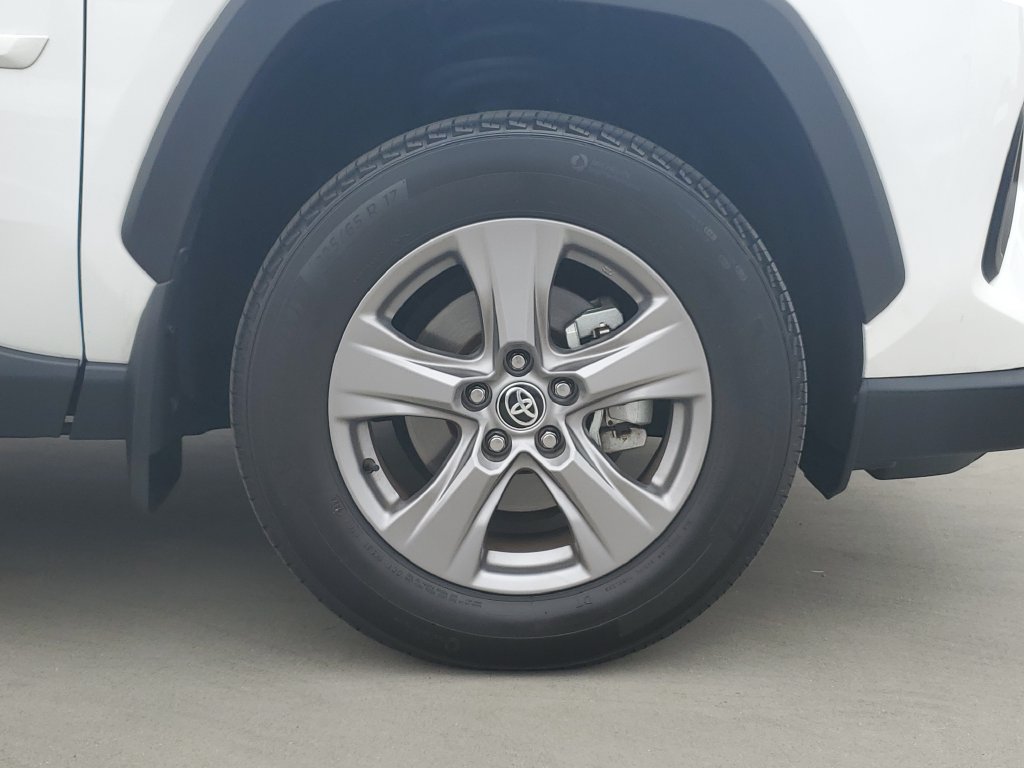 Certified Used 2023 Ice Toyota XLE image 6