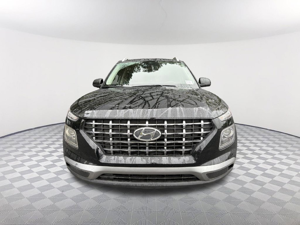 2022 Hyundai Venue SEL - Photo 2