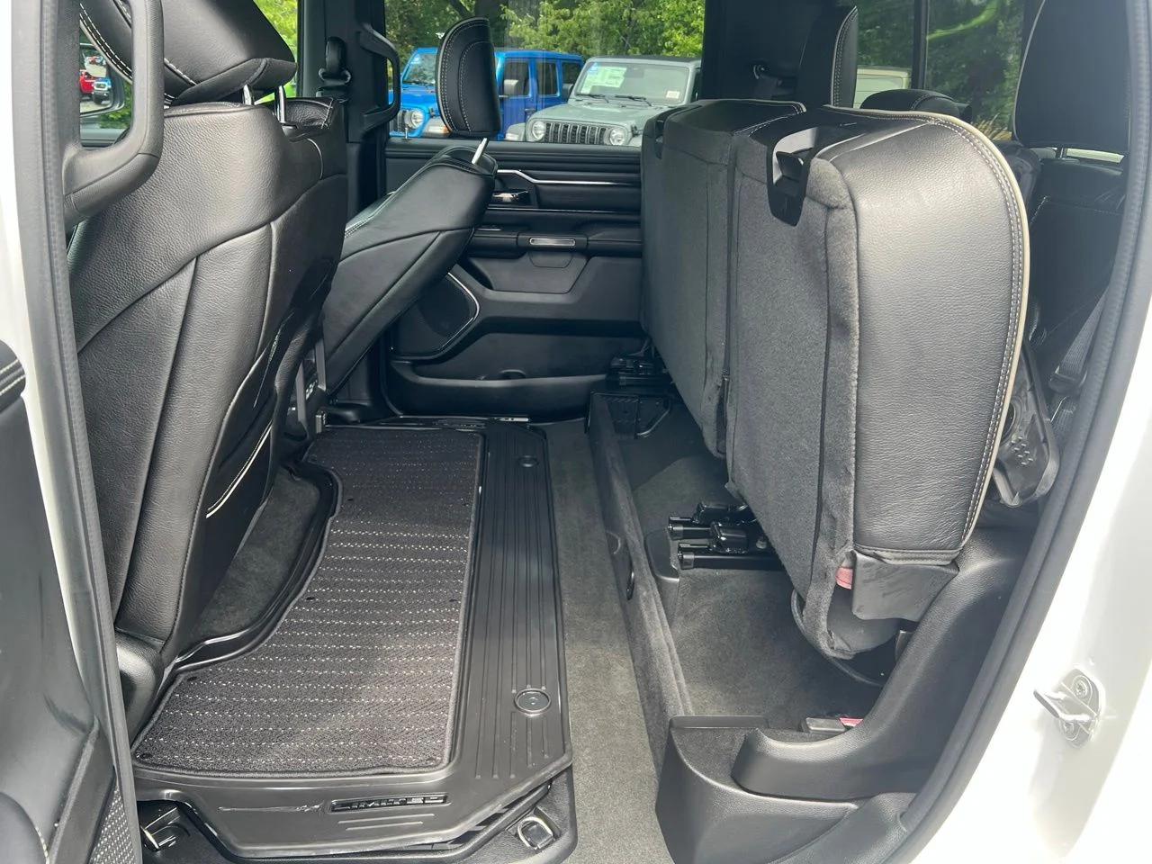Used 2023 White Ram Limited image 17