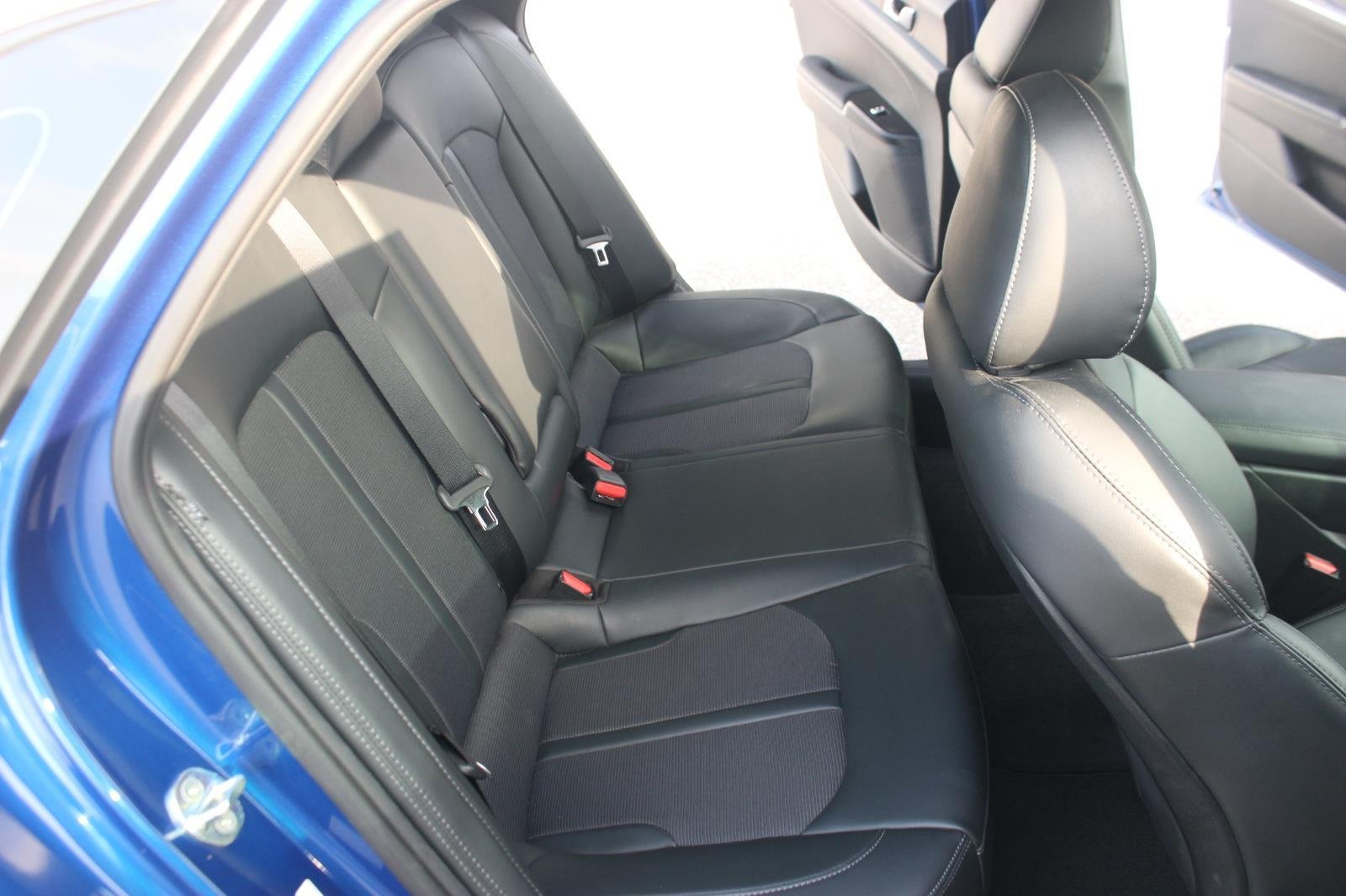 Used 2022 Blue Kia GT-Line image 32
