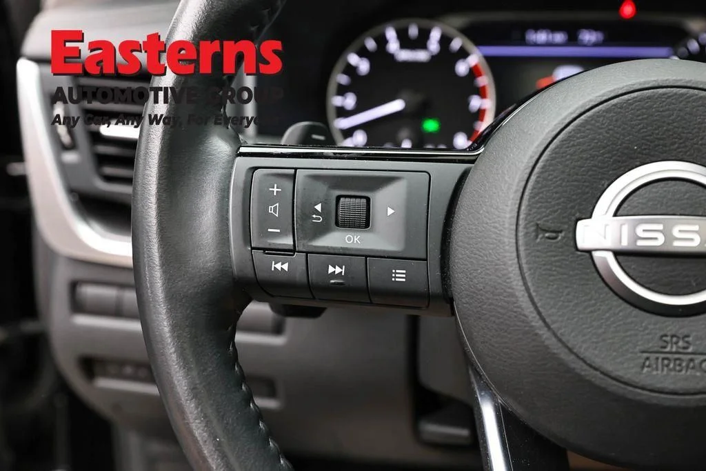 Used 2023 Black Nissan SV image 17