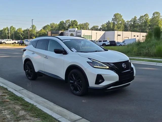 Used 2023 White Nissan SV image 7