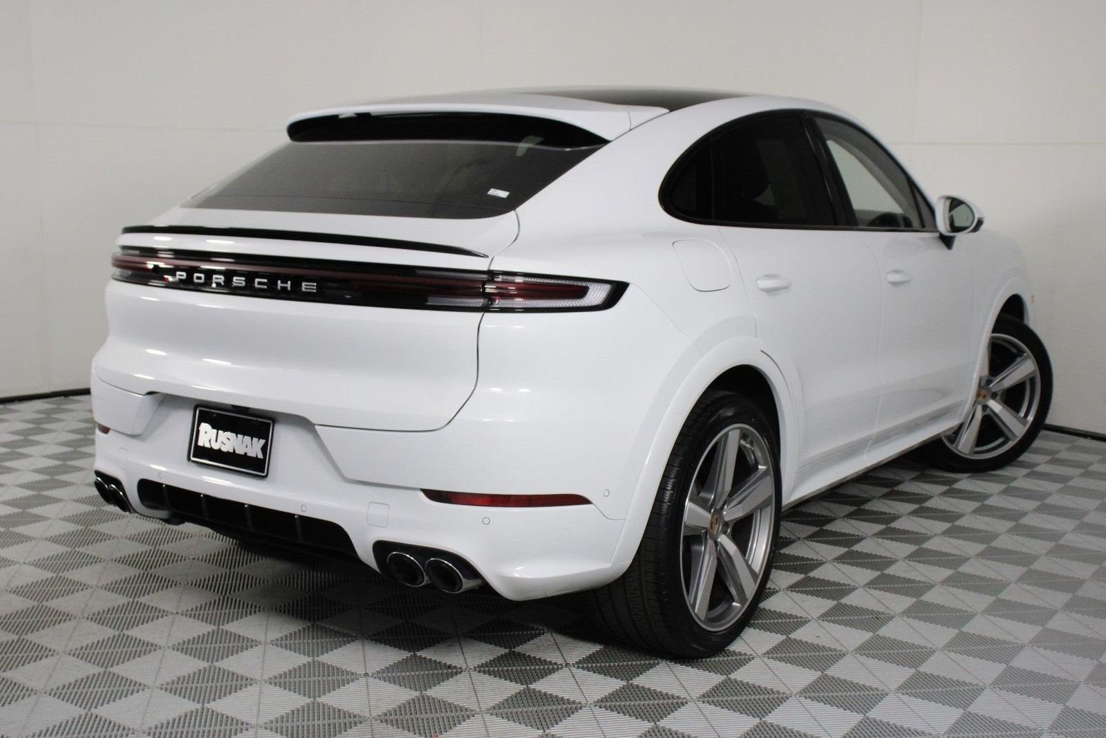 New 2026 Carrara White Metallic Porsche S image 7