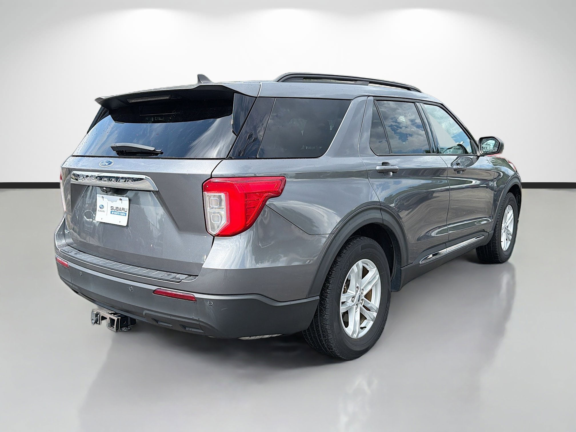 Used 2021 Gray Metallic Ford XLT image 3