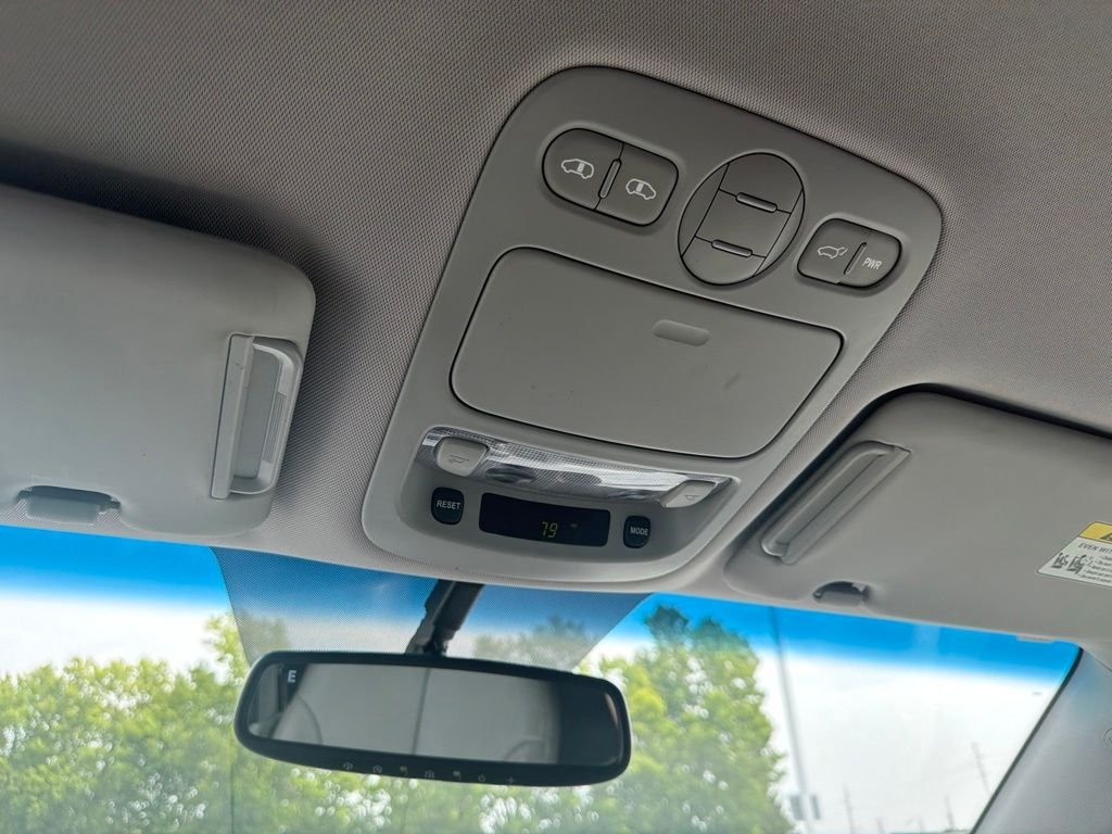 Used 2014 Gray Kia EX image 14