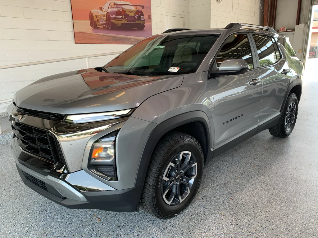 2027 Chevrolet Equinox ACTIV - Photo 4