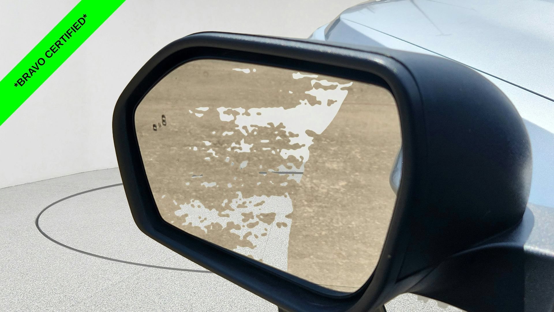 Used 2023 Silver Ford XLT image 11