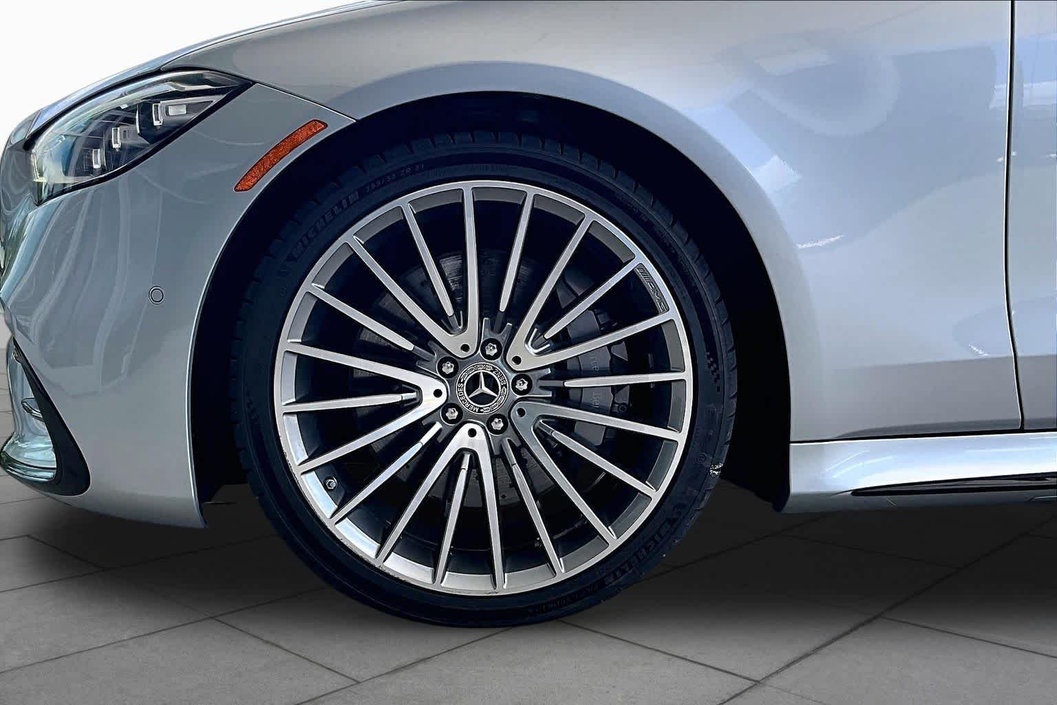 Used 2021 Cirrus Silver Mercedes-Benz S 580 image 11