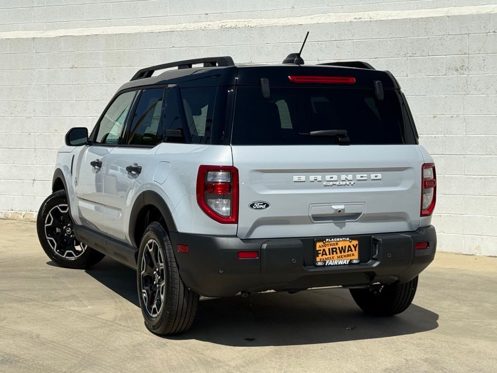 New 2026 Space White Metallic Ford Outer Banks® image 4