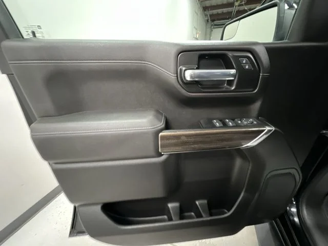 Used 2021 Black Chevrolet RST image 22