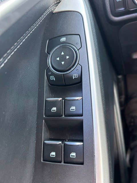 Used 2023 Silver Ford XLT image 33