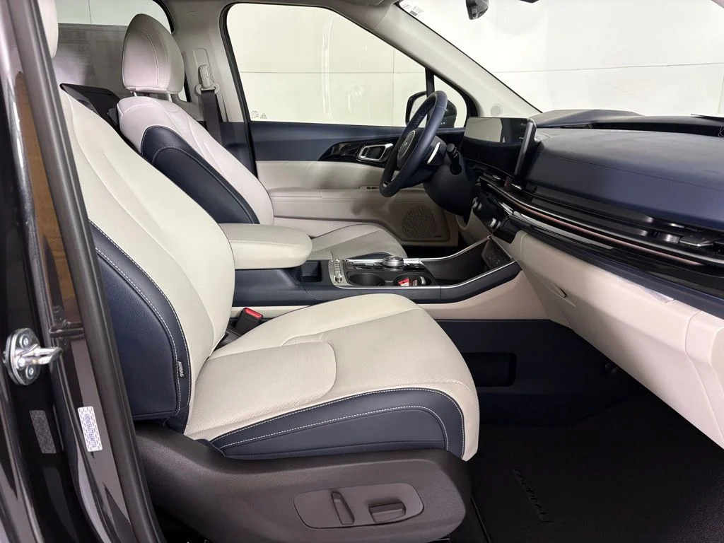 New 2026 Gray Kia SX Prestige image 13